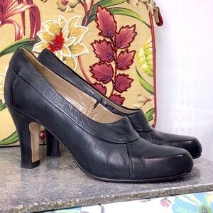 ANYI LU Dark Navy Leather Pumps EUR 37/US 7 Handmade in Italy 🇮🇹